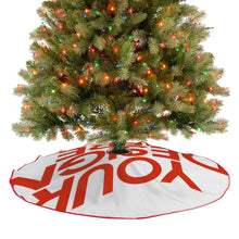 Charger l&#39;image dans la galerie, Jupe de sapin de Noël (bordure rouge) (images différentes des deux côtés) personnalisée avec prénom motif texte
