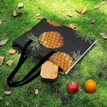 Charger l&#39;image dans la galerie, La Révolution du Pique-Nique : Tapis Pliable 2-en-1 Personnalisé
