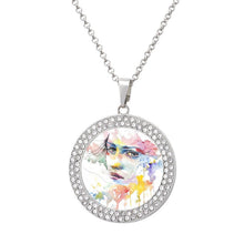 Charger l'image dans la galerie, Pin's Cœur Personnalisé en Métal | Broche Photo Romantique

