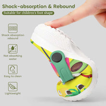 Charger l&#39;image dans la galerie, Chaussures enfant à trous personnalisé avec photo texte prénom
