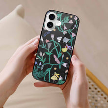 Charger l&#39;image dans la galerie, Coque de téléphone en verre Apple iPhone 16 personnalisé avec photo texte prénom
