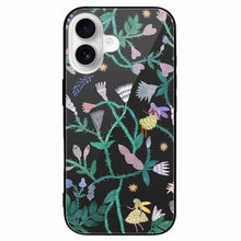 Charger l&#39;image dans la galerie, Coque de téléphone en verre Apple iPhone 16 personnalisé avec photo texte prénom
