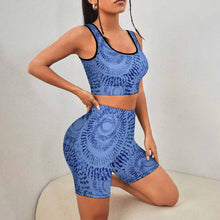 Charger l&#39;image dans la galerie, Ensemble de survêtement de yoga femme 2 pièces avec crop top et short YJ052 personnalisé avec logo texte photo (conception une image)
