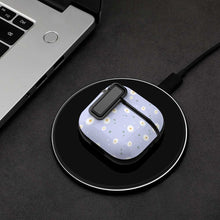Charger l&#39;image dans la galerie, Étui pour écouteurs Apple AirPods 4 (boucle avec bordure noire) entièrement imprimé personnalisée avec prénom motif texte
