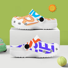Charger l&#39;image dans la galerie, Chaussures enfant à trous personnalisé avec photo texte prénom
