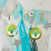 Charger l&#39;image dans la galerie, Petite Boule de Noël Personnalisée | Créez Votre Souvenir Unique
