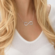 Charger l&#39;image dans la galerie, Collier Symbole Infini avec lettres X0089 pour femme homme gravure personnalisé avec prénom texte
