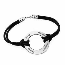 Charger l&#39;image dans la galerie, Bracelet corde de satin disque S0010 avec breloque en argent sterling 925 gravure personnalisé avec texte prénom
