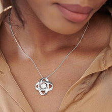 Charger l&#39;image dans la galerie, Pendentif &quot;Eternity&quot; Collier X0028 avec zircons cubiques en argent sterling 925 gravure personnalisé avec prénom
