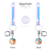 Charger l&#39;image dans la galerie, Porte-clés personnalisé avec photo prénom texte (conception recto-verso) pour femme homme
