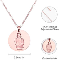 Charger l&#39;image dans la galerie, Collier Photo commémoratif rond en acier au titane pour femmes hommes couples gravure personnalisé avec photo image texte prénom
