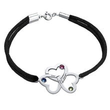 Charger l&#39;image dans la galerie, Bracelet en cuir noir trois coeurs entrelacés avec pierres précieuses S0038 gravure personnalisé avec texte prénom
