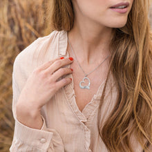 Charger l&#39;image dans la galerie, Collier Pendentif Coeur Diamants X0074 pour femme gravure personnalisé avec nom texte
